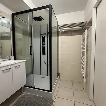 Apartment Plantation Fl - 4 Pers, Spacieux, Chaleureux Reims