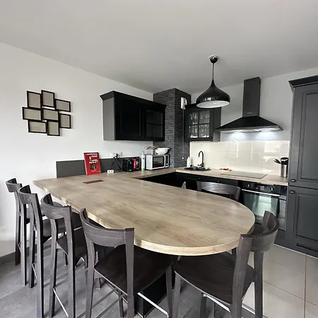 Apartment Plantation Fl - 4 Pers, Spacieux, Chaleureux Reims